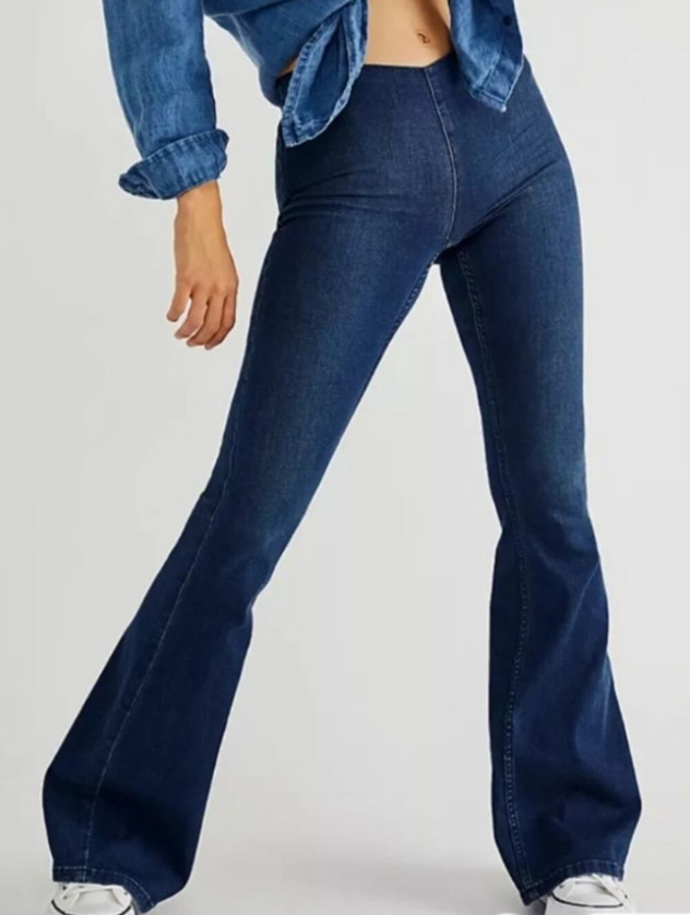 Free People Penny Pull-On Flare Leg Jeans Low Rise Bell Bottoms Retro Boho Blue